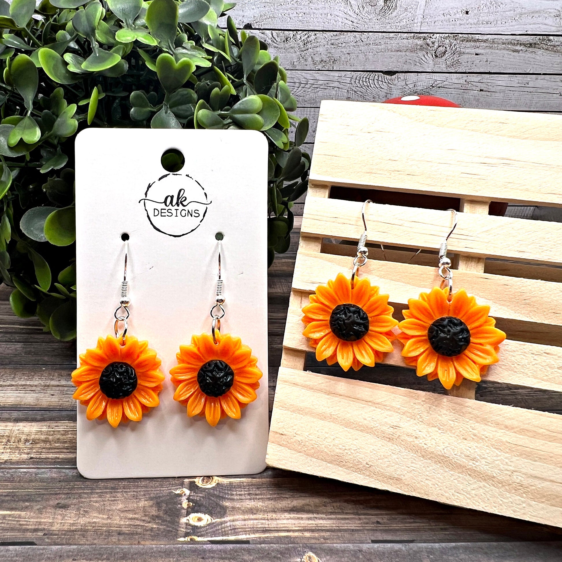 Sunflower Bright Yellow Floral Lightweight Spring/Summer Dangle Earrings | Hypoallergenic Gift